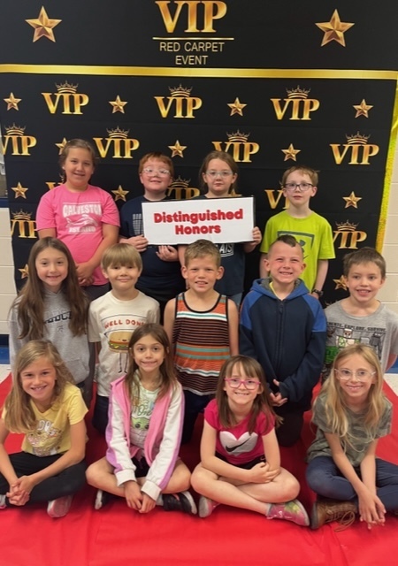 2nd Grade Distinguished Honors Recipients